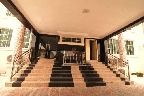 Belvoir Hotel