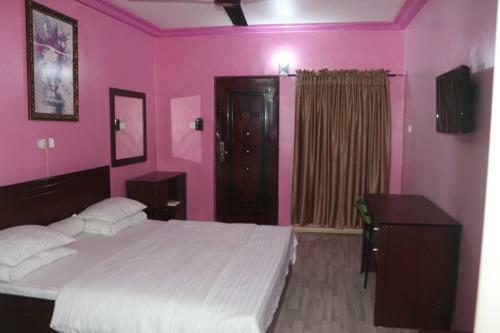 Hotel Kastrufid Lodge