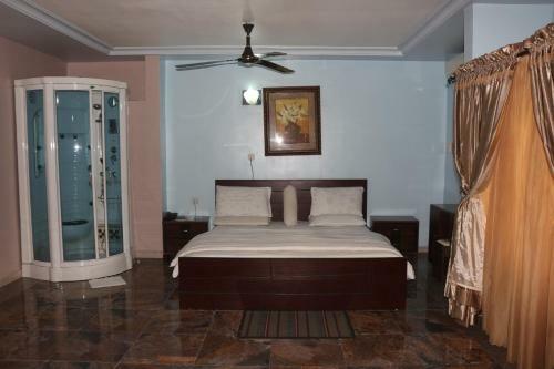 Hotel Kastrufid Lodge