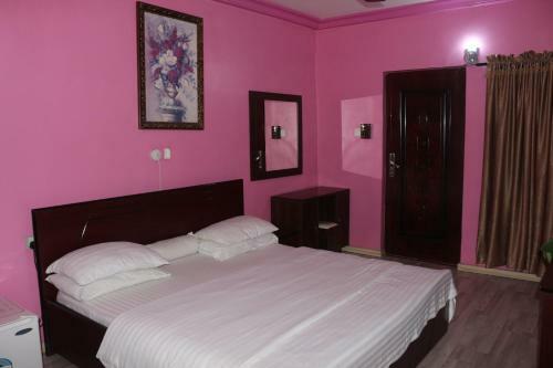Hotel Kastrufid Lodge