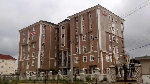 Roses Regency Hotel And Suites