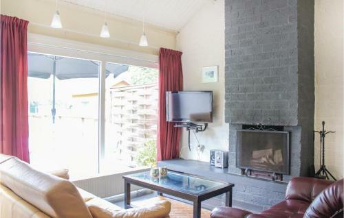 Two-bedroom Holiday Home In Bruinisse