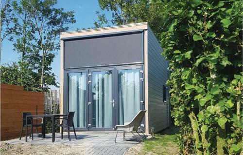 One-bedroom Holiday Home In Sint-annaland