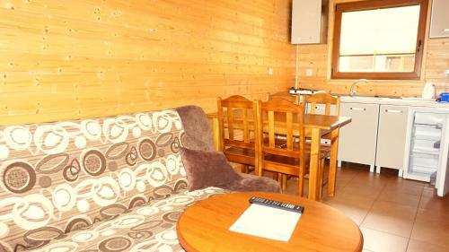 Lodge Ferienh�user Raj - Star - Bobolin