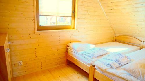 Lodge Ferienh�user Raj - Star - Bobolin
