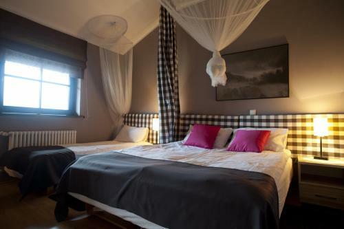 Hotel Pensjonat Pod Jemio??