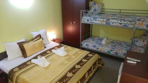 Hostal Pensiunea La Castel