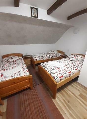 Hostal Pensiunea R?zvan