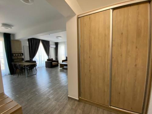 Apartament Ella C&c Residence