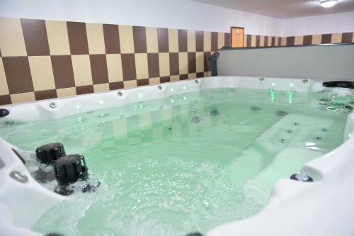 Hostal Pensiunea Ayana