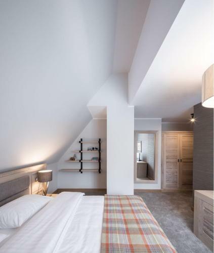 Hostal Chalet Alpina