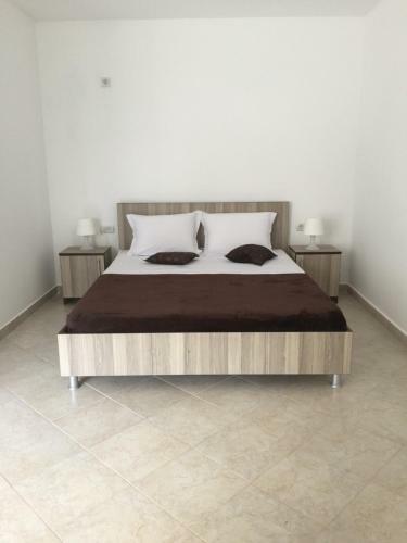 Hostal Vila Marcos