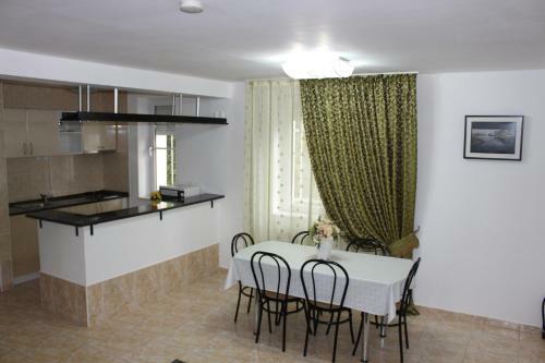 Hostal Pensiunea Colina