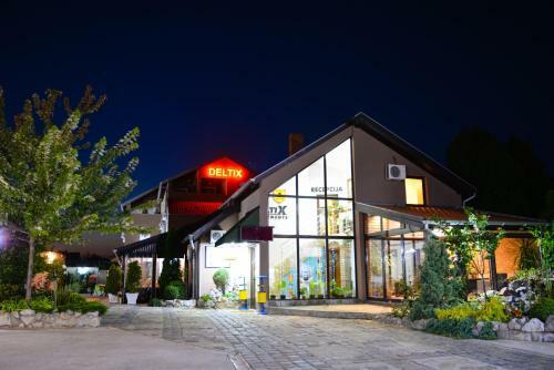 Hostal Deltix Apartments