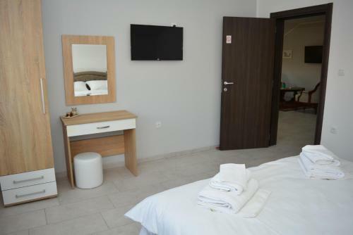 Hostal Deltix Apartments