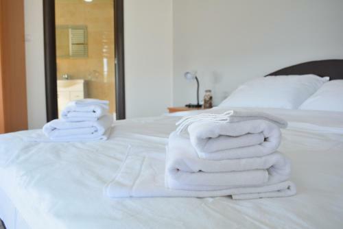 Hostal Deltix Apartments
