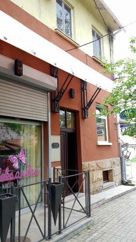 Apartamentos Room For Two Or Three In City Center