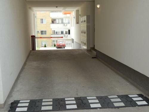 Apartments Center Kg