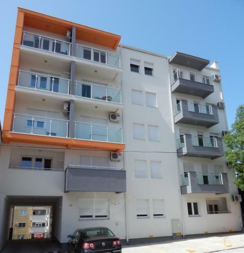 Apartments Center Kg