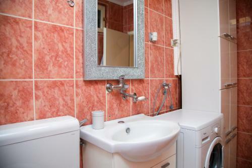 Porta - Prime Location - Spacious Duplex Apartment