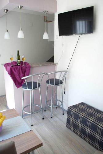 Apartmani Ema