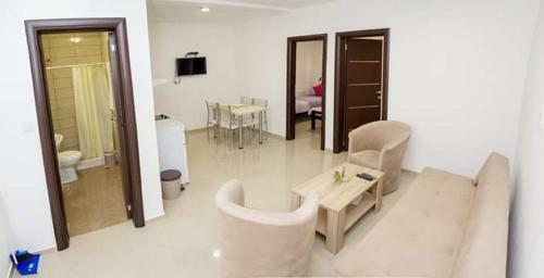 Apartmani "roshu"