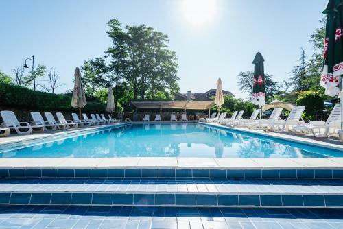 Posada Atos - Villa And Restaurant