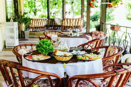 Posada Atos - Villa And Restaurant