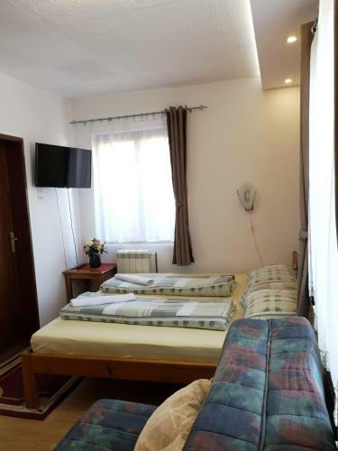Apartmani D?ambi?