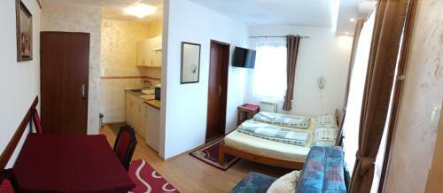 Apartmani D?ambi?