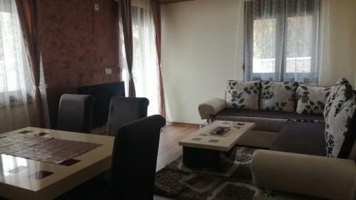 Apartman "lav"