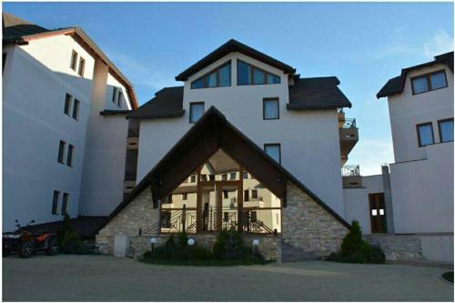 Apartment M1 Megi, Milmari Resort