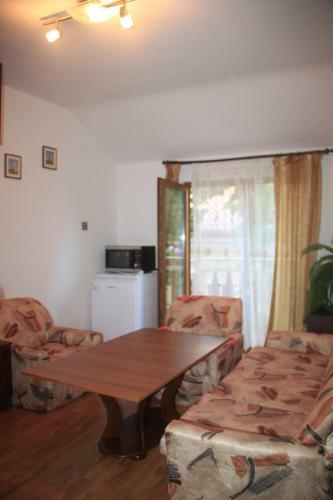 Apolonia 17 Apartments
