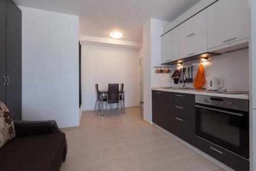 Apartamento Paradise Gardens Beach Studios