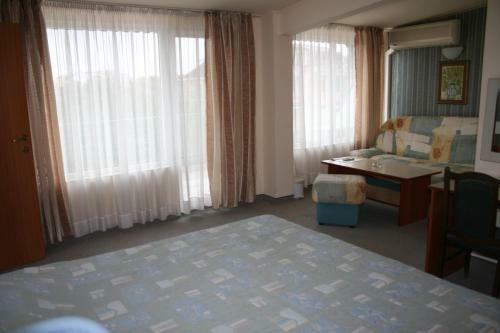 Mirana Family Hotel