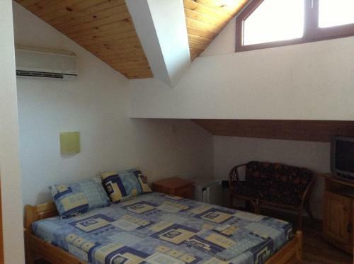 Hostal Guest Rooms Toni & Miro