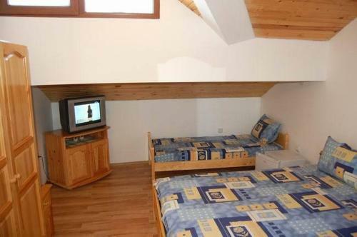 Hostal Guest Rooms Toni & Miro