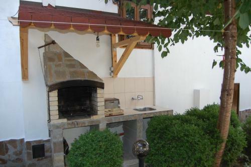 Hostal Kazasovata Guest House