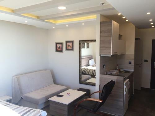 Private Apartment In Milmari Resort