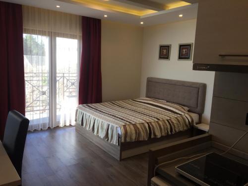 Private Apartment In Milmari Resort