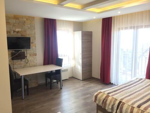 Private Apartment In Milmari Resort
