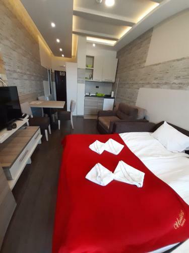 Private Apartment In Milmari Resort