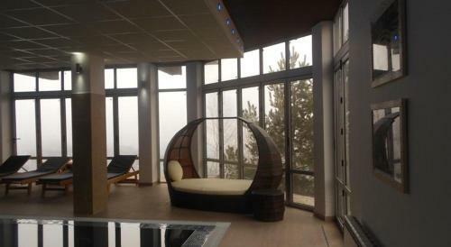 Private Apartment In Milmari Resort