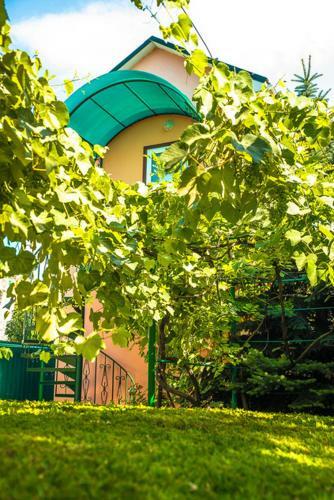 Hostal Elis Guesthouse