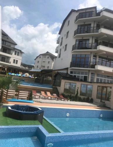 Apartamento Ogi & UNA Premijer 42