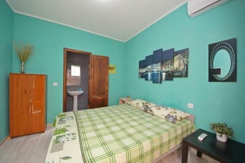 Hostal Guest House Larisa