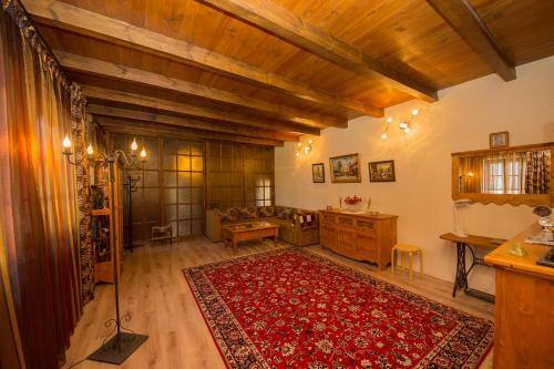 Hostal Guest House Larisa