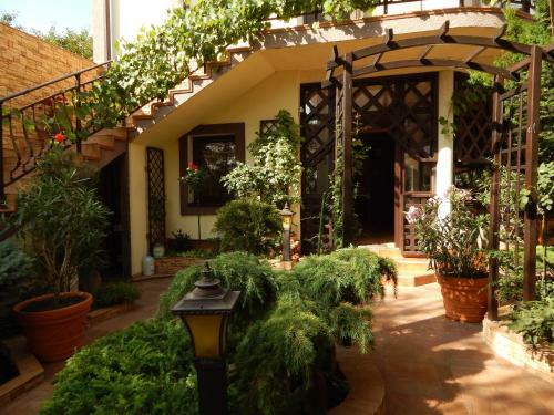 Hostal House Loris