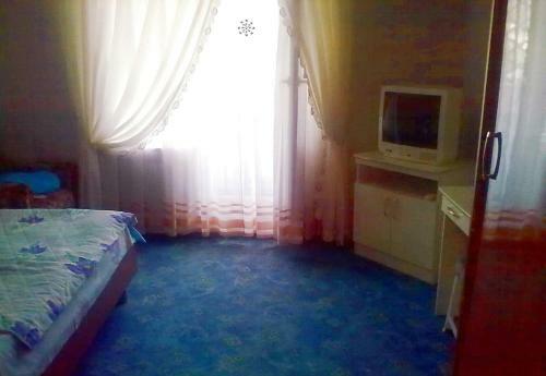Hostal Zhanna Guest House