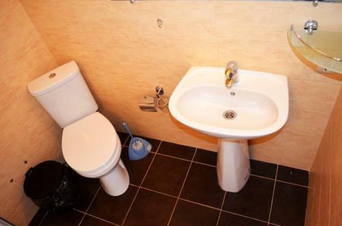 Hostal Rio Guest House